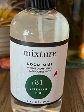 mixture No. 81 Siberian Fir Room Mist - Clear Bottle with Green Label